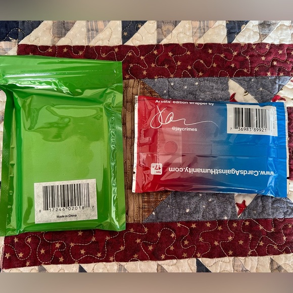 Cards Against Humanity HOLIDAY EXPANSION PACK~ 2013 + PERIOD PACK NEW❗️SEALED❗️ - Picture 2 of 9